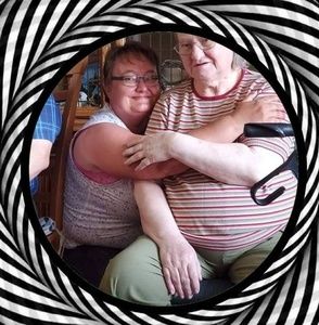 Meet your Posher, Helena